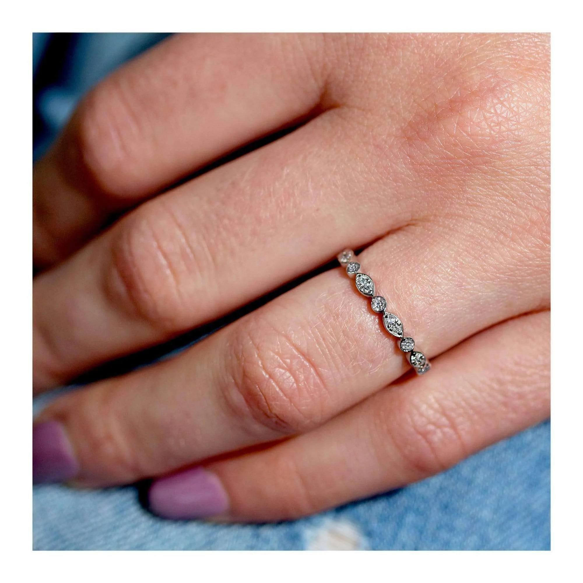 Bezel Pave Diamond Bead-Patterned Gold Band