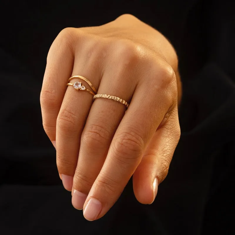 Enfold Band, Gold