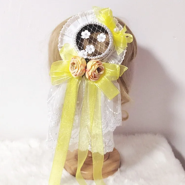 Sweet Net Mini Top Hat Fascinator with Veil & Rosettes