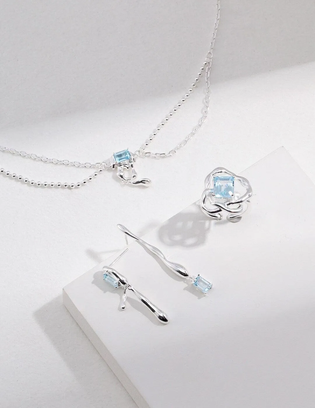 TIFFANY Blue topaz jewelry set necklace ring and earrings